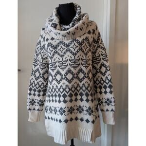 RuffHewn Wool Blend Turtleneck Chunky Knit Sweater Size Large Apres Ski Winter